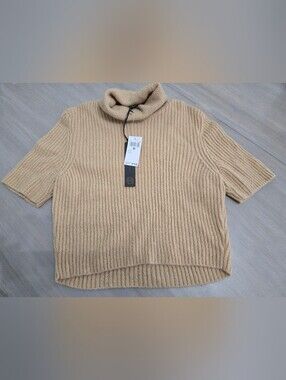 NWT House of Harlow Medium Ribbed Short-Sleeve Turtleneck Sweater